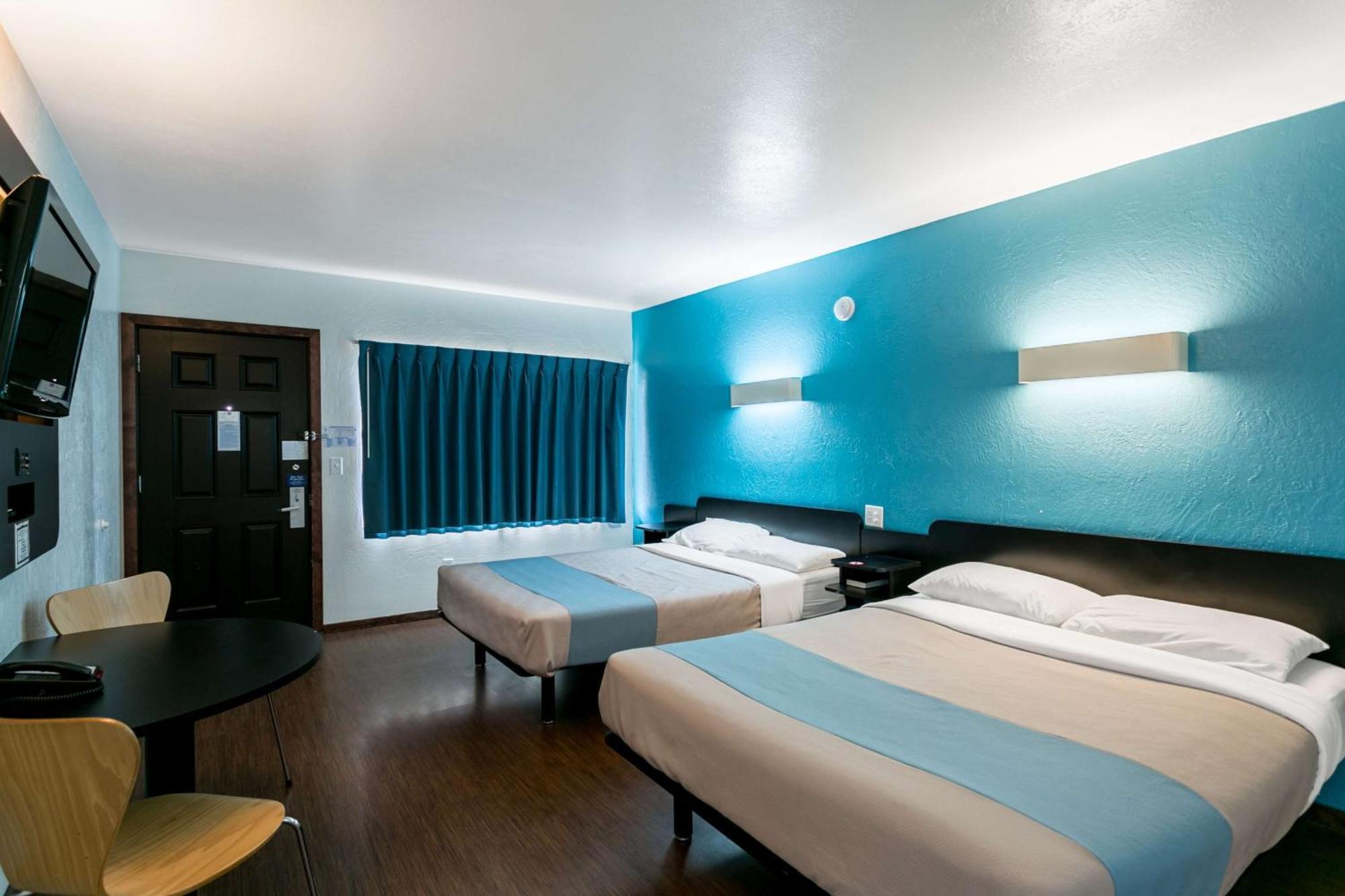 Motel 6-Missoula, Mt - University Екстер'єр фото