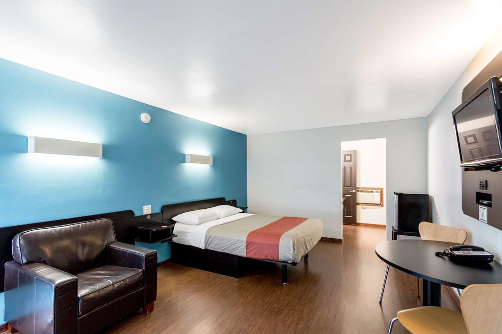Motel 6-Missoula, Mt - University Екстер'єр фото