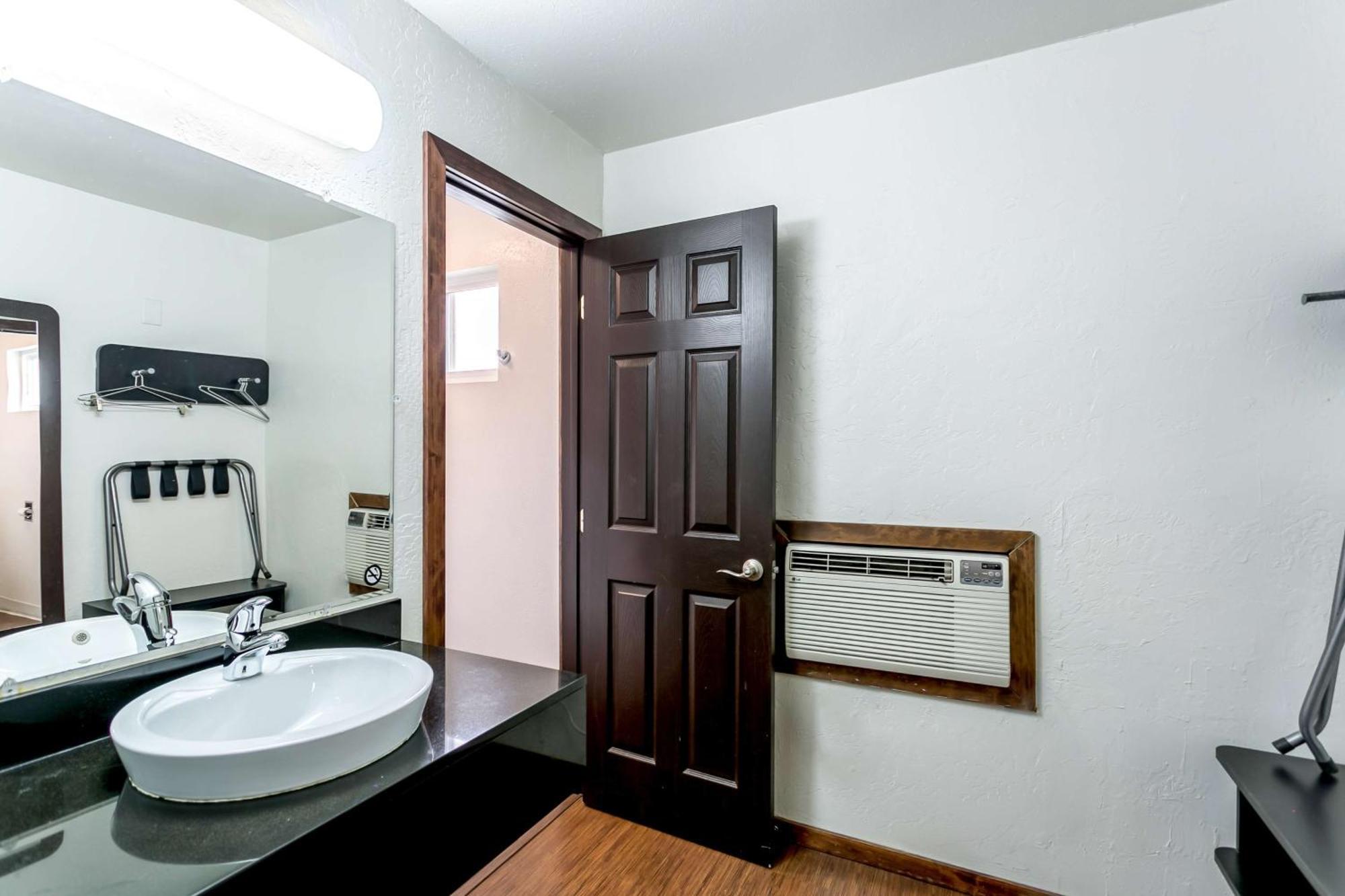Motel 6-Missoula, Mt - University Екстер'єр фото