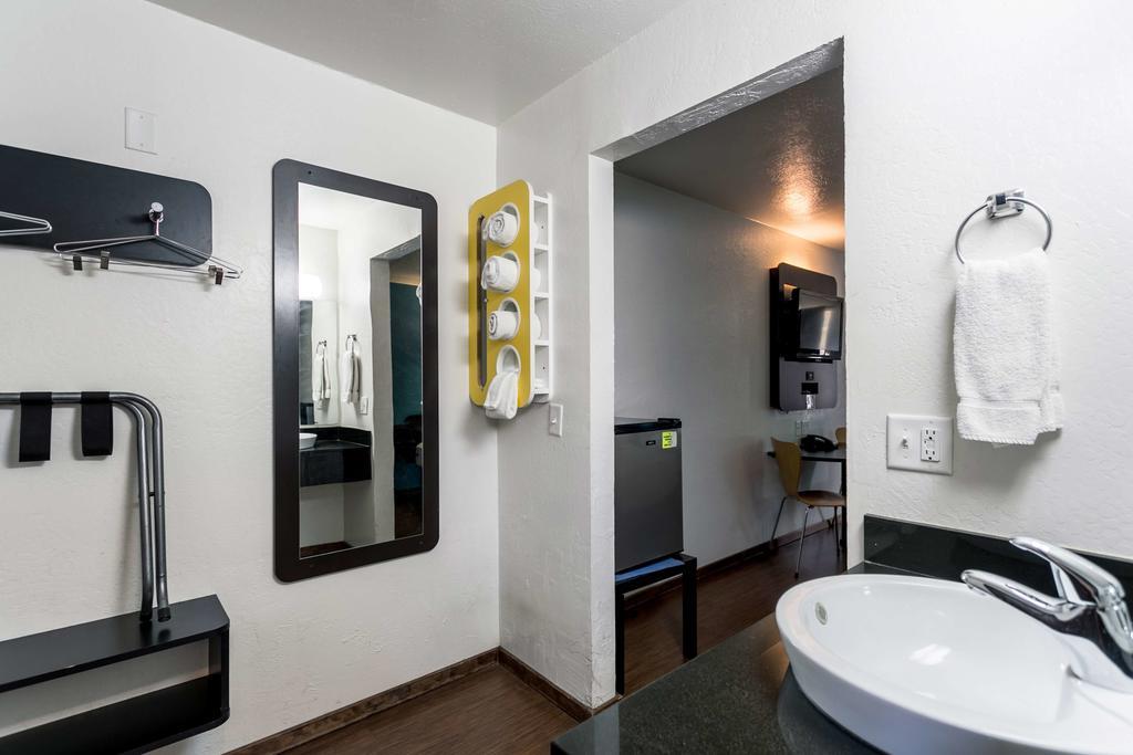 Motel 6-Missoula, Mt - University Екстер'єр фото