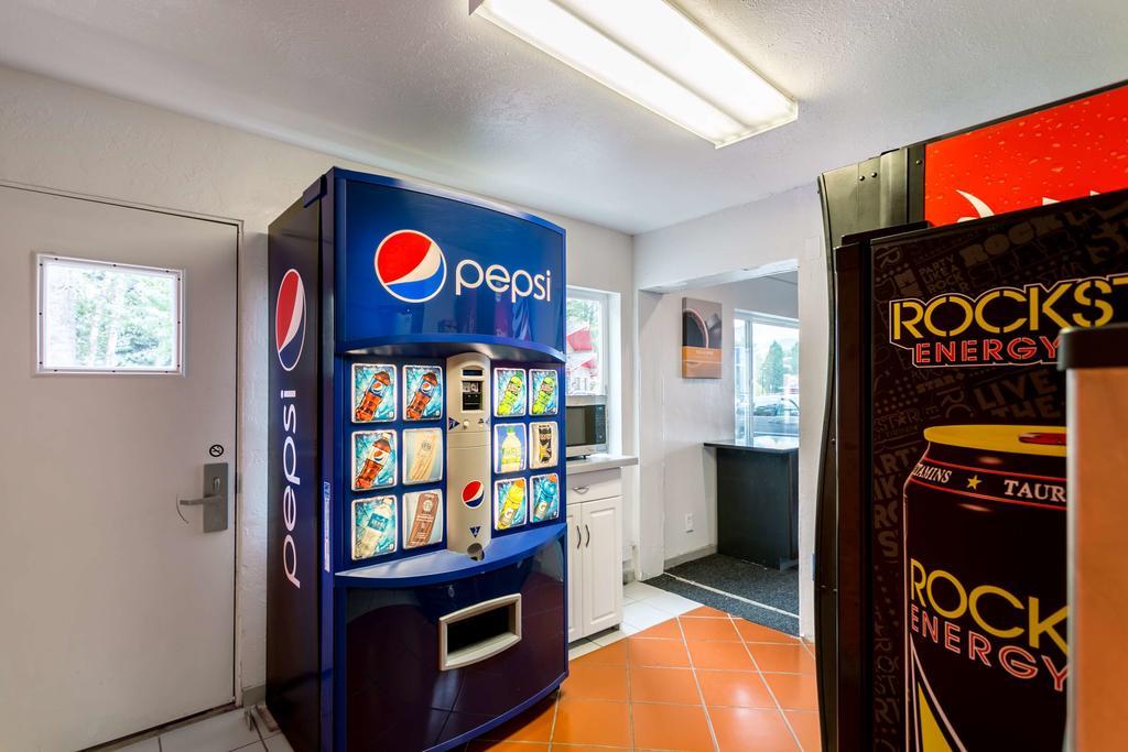 Motel 6-Missoula, Mt - University Екстер'єр фото